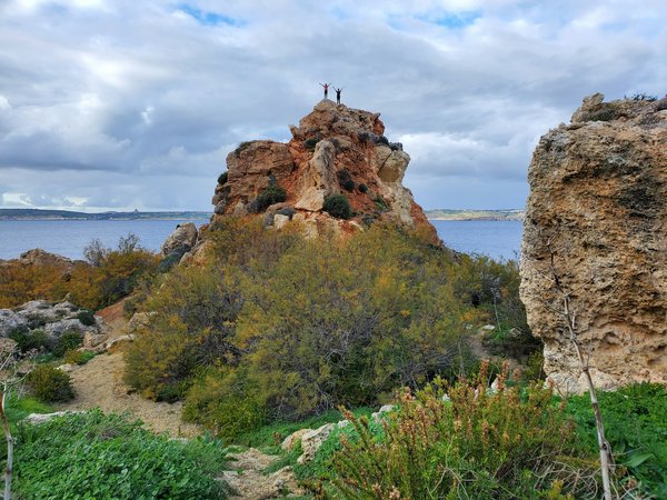 Où trouver les meilleures expériences de randonnée en bord de mer en Bretagne ?